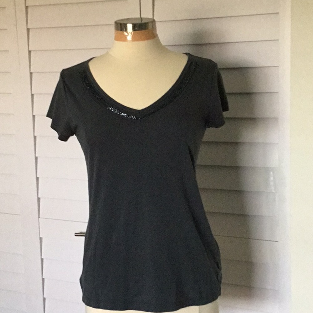 Gap. Women’s top
